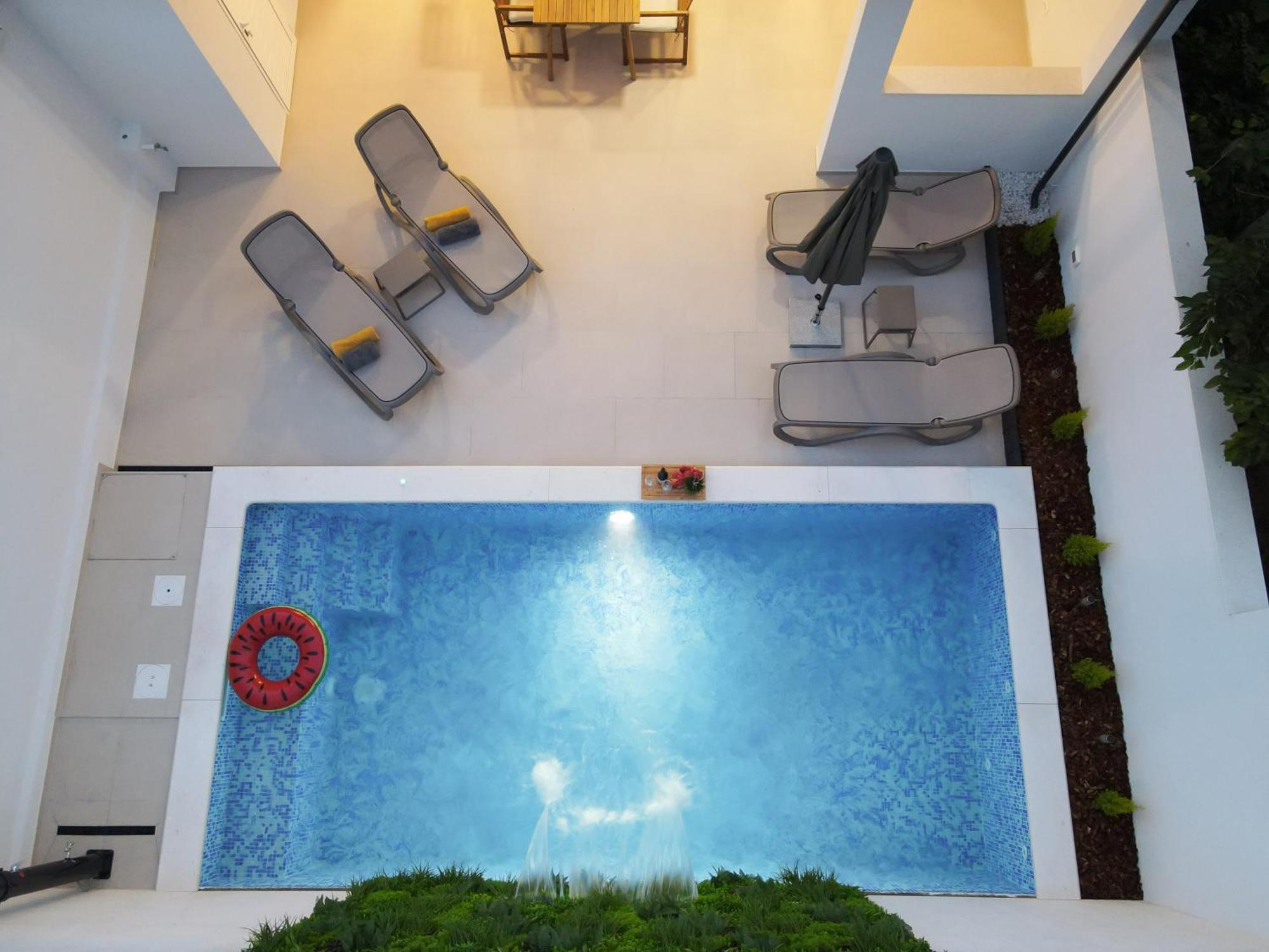 Apartment 88 - Private Heated Pool Zadar